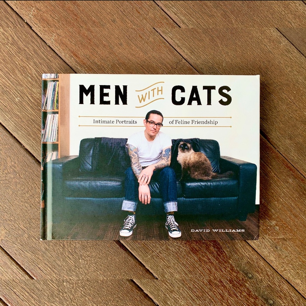 🌺3/$15🌺 Men with Cats Coffee Table Book